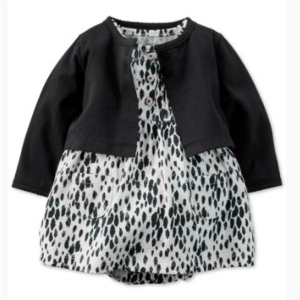 🆕Carter’s baby 2pc dress set